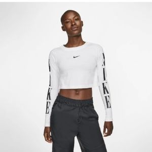 Nike cropped Long sleeve